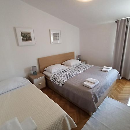 Apartments Pinery Makarska Eksteriør bilde