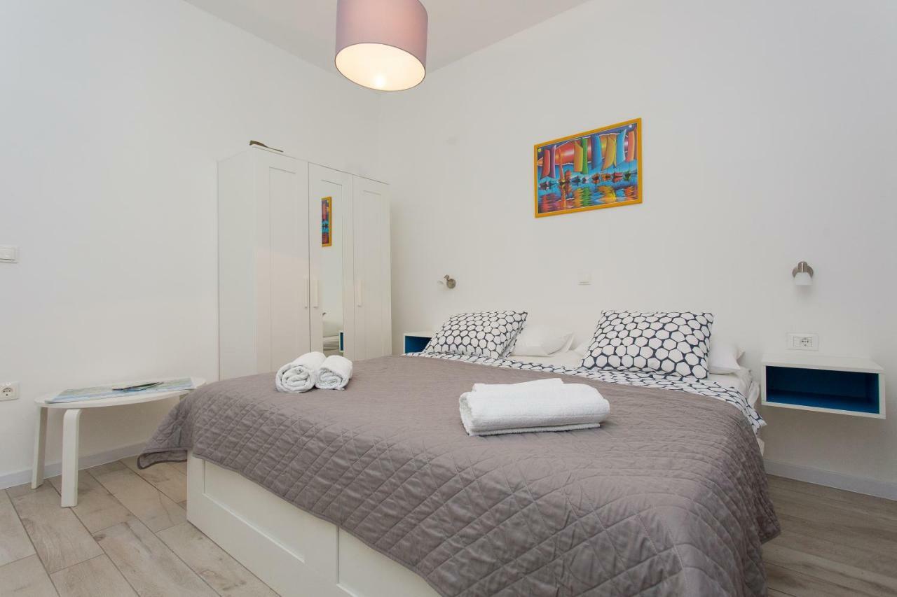 Apartments Pinery Makarska Eksteriør bilde
